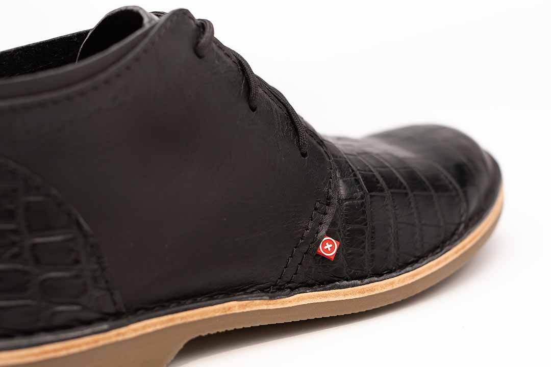 Zahara Crocodile Black - thick sole