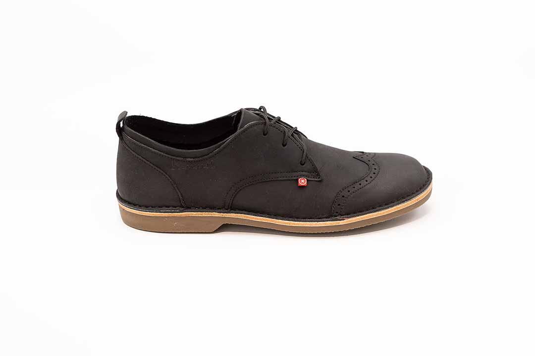 Akina Tuxedo - thick sole
