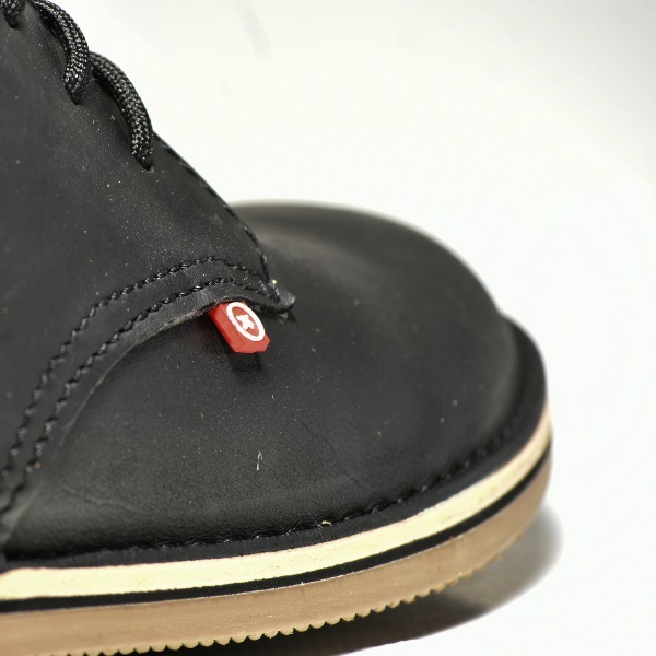 Azizi Tuxedo - thick sole